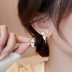 Pair Of Golden Zirconia 925 Needle Butterfly Earrings For Girls Fashion Personality Korean Jewellery For Girls