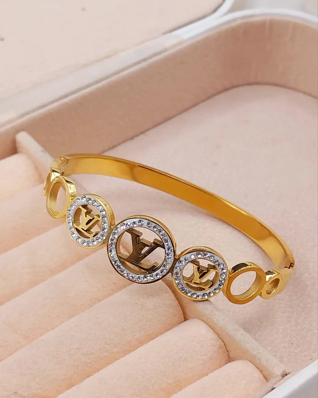 Luxury One Pcs 18kK Gold Plated Branded Stainless Steel Jewellery Zirconia Bangles Kara Bracelet For Girls | Never Fade Luxury Stainless Steel Adjustable HandCuff For Women