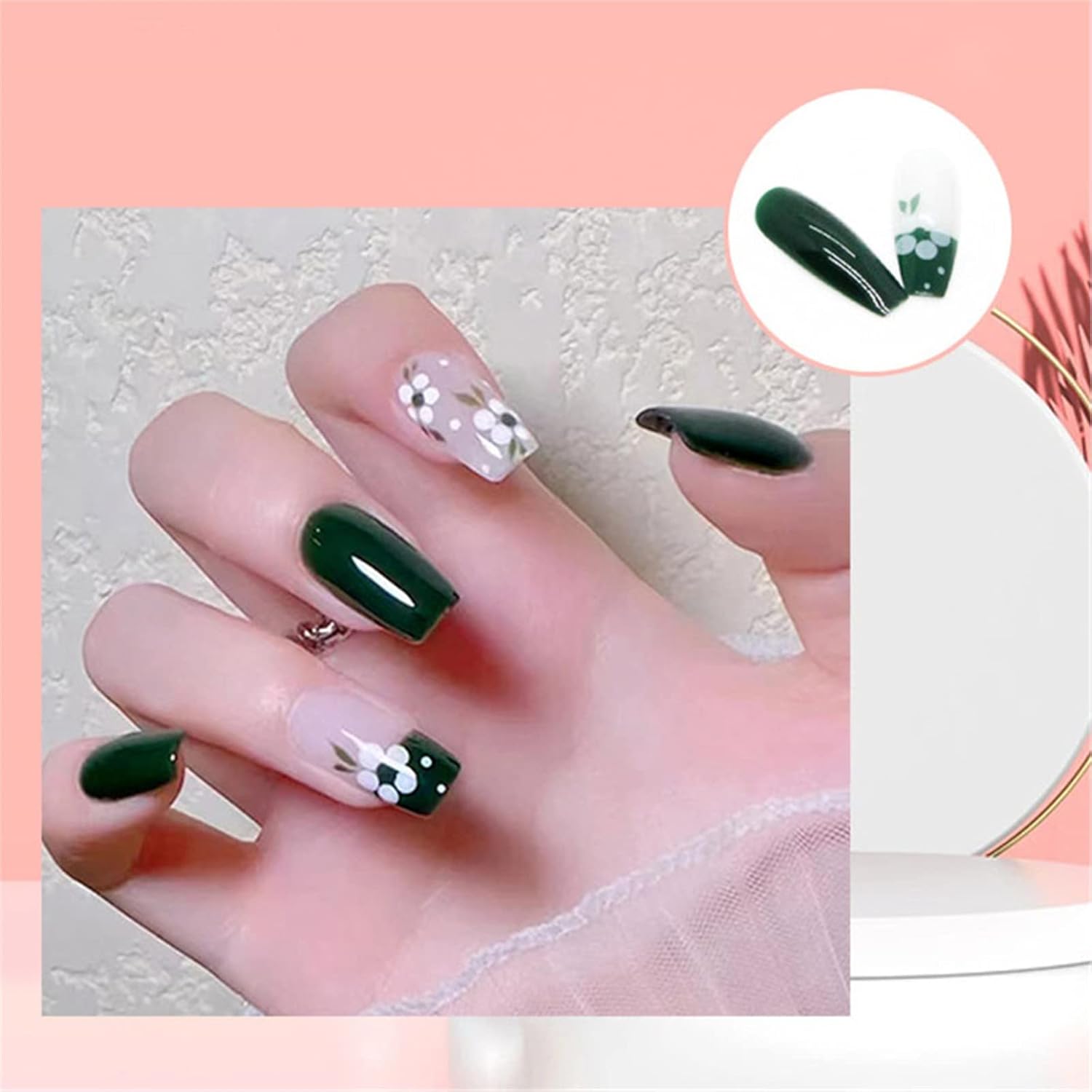 24Pcs Black & White Beautiful Trendy Fake Nails (With Glue) Set For Girls - Wearable Nails Stylish Pattern Artificial Nails For Women