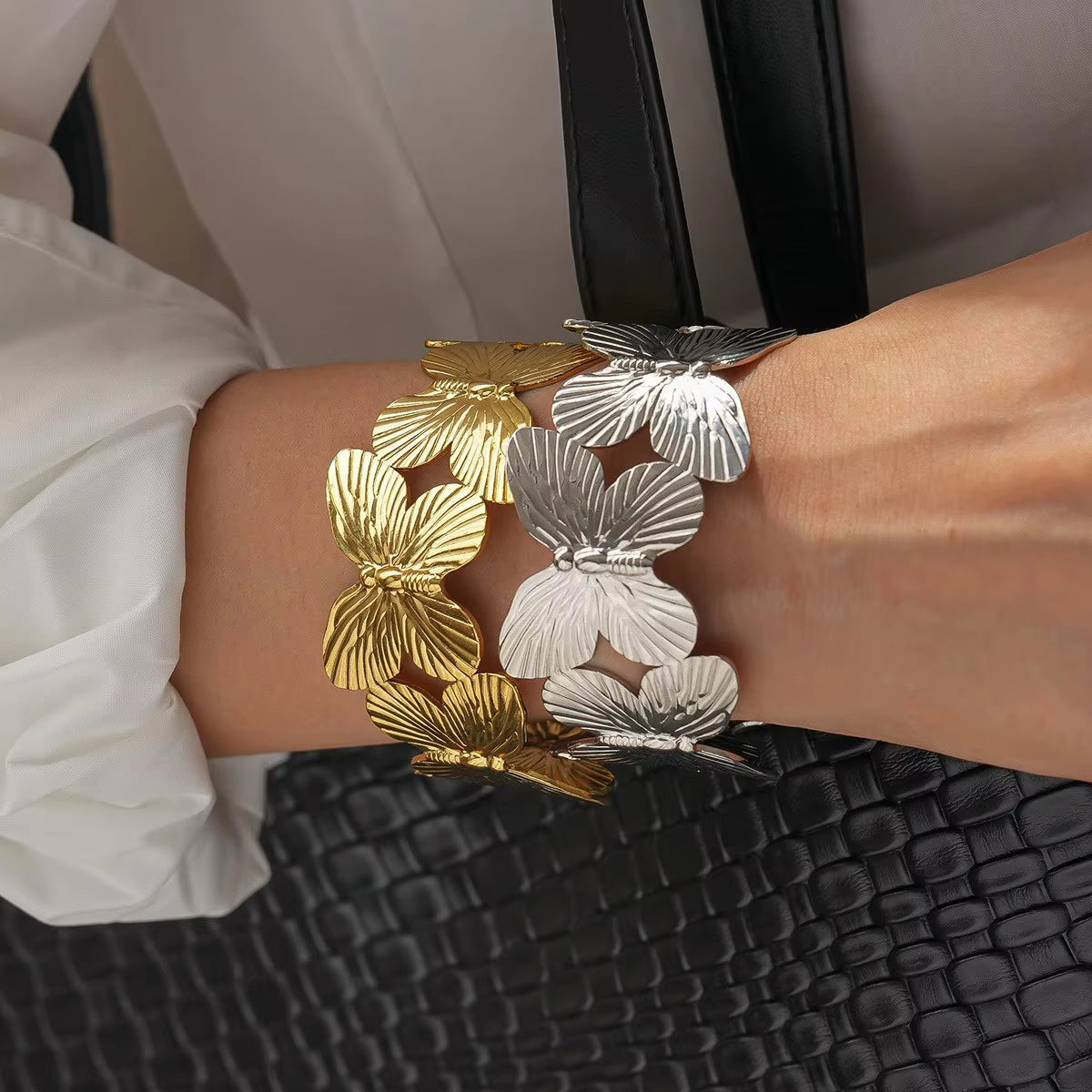2026 Gold & Silver NEW Trendy Butterfly Adjustable Chunky Bangle Bracelet For Girls Gold Metal butterfly Open Cuff Bangle Bracelet For Women