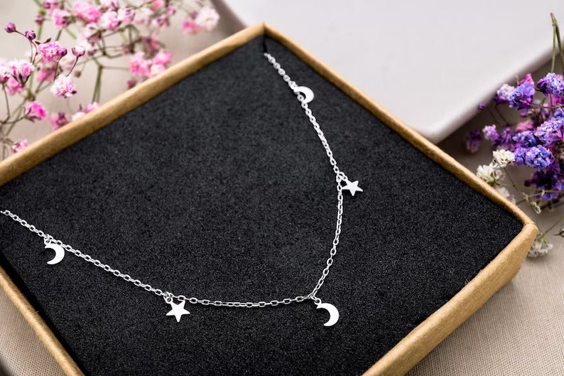 Gold Star Moon Choker Necklace Jewellery For Girls- Gold Chain Neck Statement Collar Chains Choker Shining Female Choker Korean Jewellery