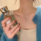 Korean Jewellery New Pearl Round Pendant Necklace Fashion Gold Color Rose Flower Necklace Choker Clavicle Chain Jewellery For Girls
