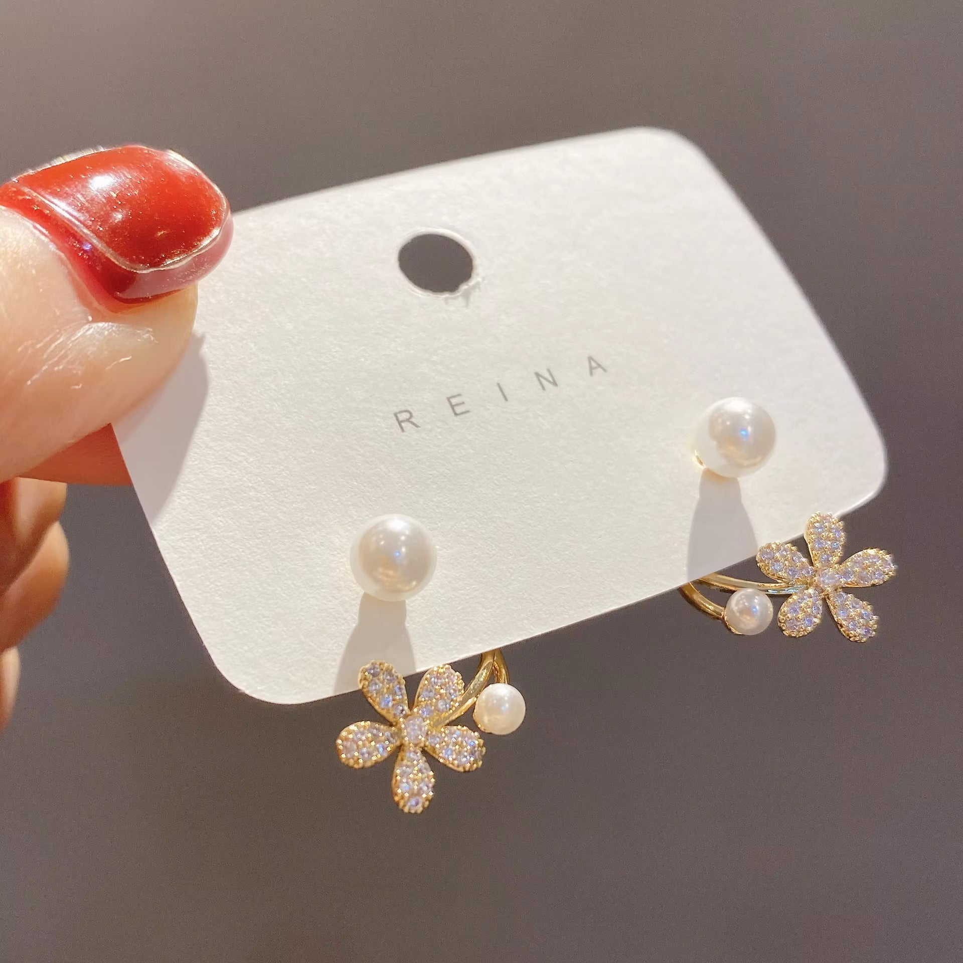 Pair Of Golden Zirconia Flower & Pearl Earrings For Girls Fashion Personality Korean Jewellery For Girls