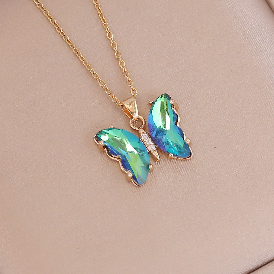 Korean Jewellery Girls Charm Crystal Butterfly Necklace Jewellery For Girls Stylish Jewelry