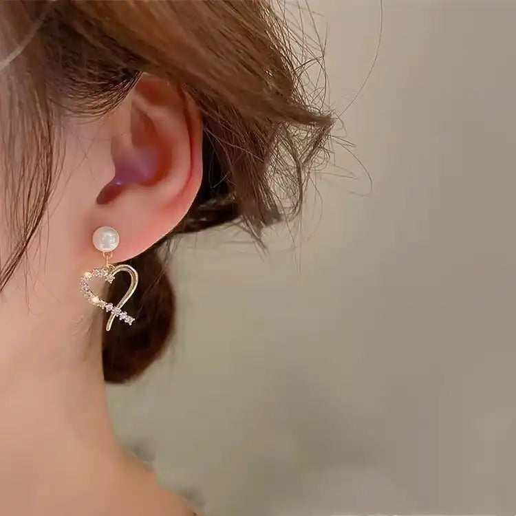 Pair Of Zircon Heart S925 Earings For Girls Stylish Fashion Personality Korean Jewellery For Girls