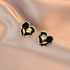 S925 Korean Jewellery Needle Earrings Black Flower Love Heart Sweet Cool Earings Jewellery For Girls Stylish Personalized Versatile Earrings for Girls