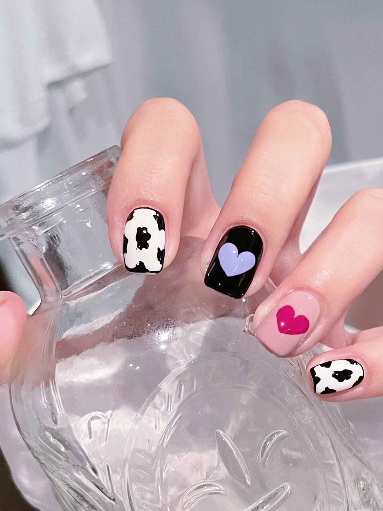 24Pcs Multicolor Beautiful Trendy Fake Nails (With Glue) Set For Girls - Wearable Nails Stylish Pattern Artificial Long Nails For Women