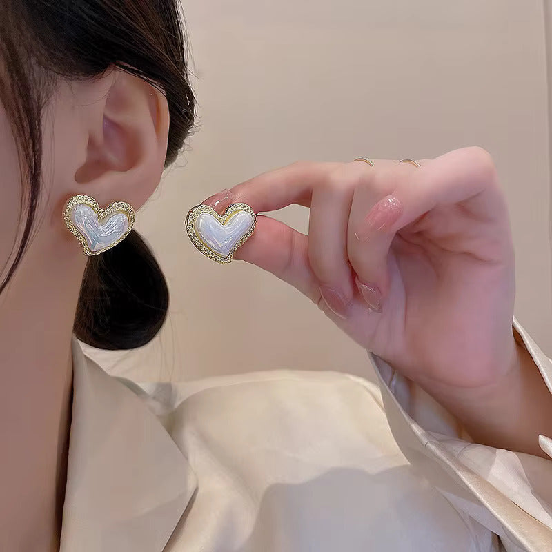 Korean Jewellery Gold & White Pearl Heart Vintage Geometric Earrings For Girls S925 Needle Earrings For Girls