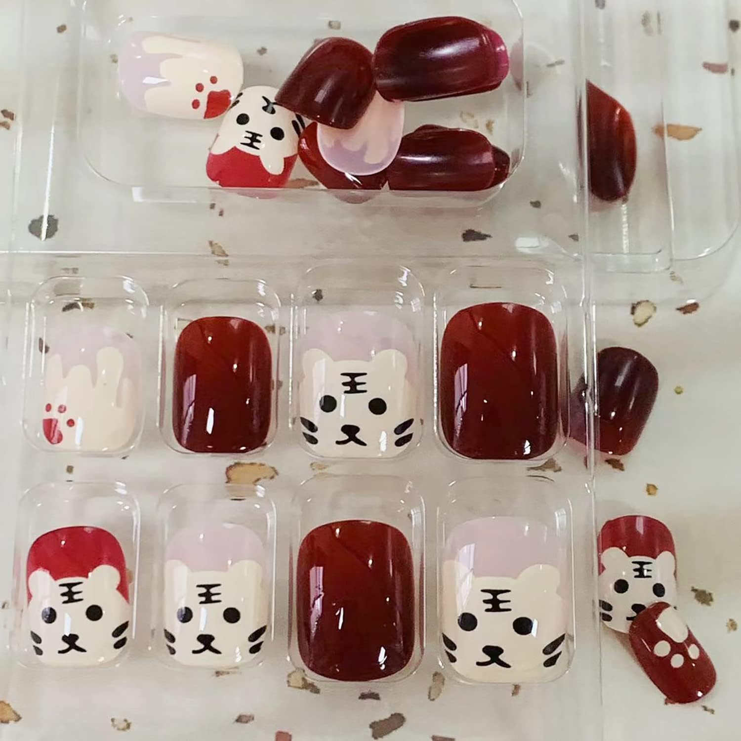 24Pcs Multicolor Beautiful Kitty Trendy Fake Nails (With Glue) Set For Girls - Wearable Nails Stylish Pattern Artificial Nails For Women