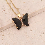 Korean Jewellery Girls Charm Crystal Butterfly Necklace Jewellery For Girls Glamour Female Color Butterfly Pendant Girl Jewelry Stylish