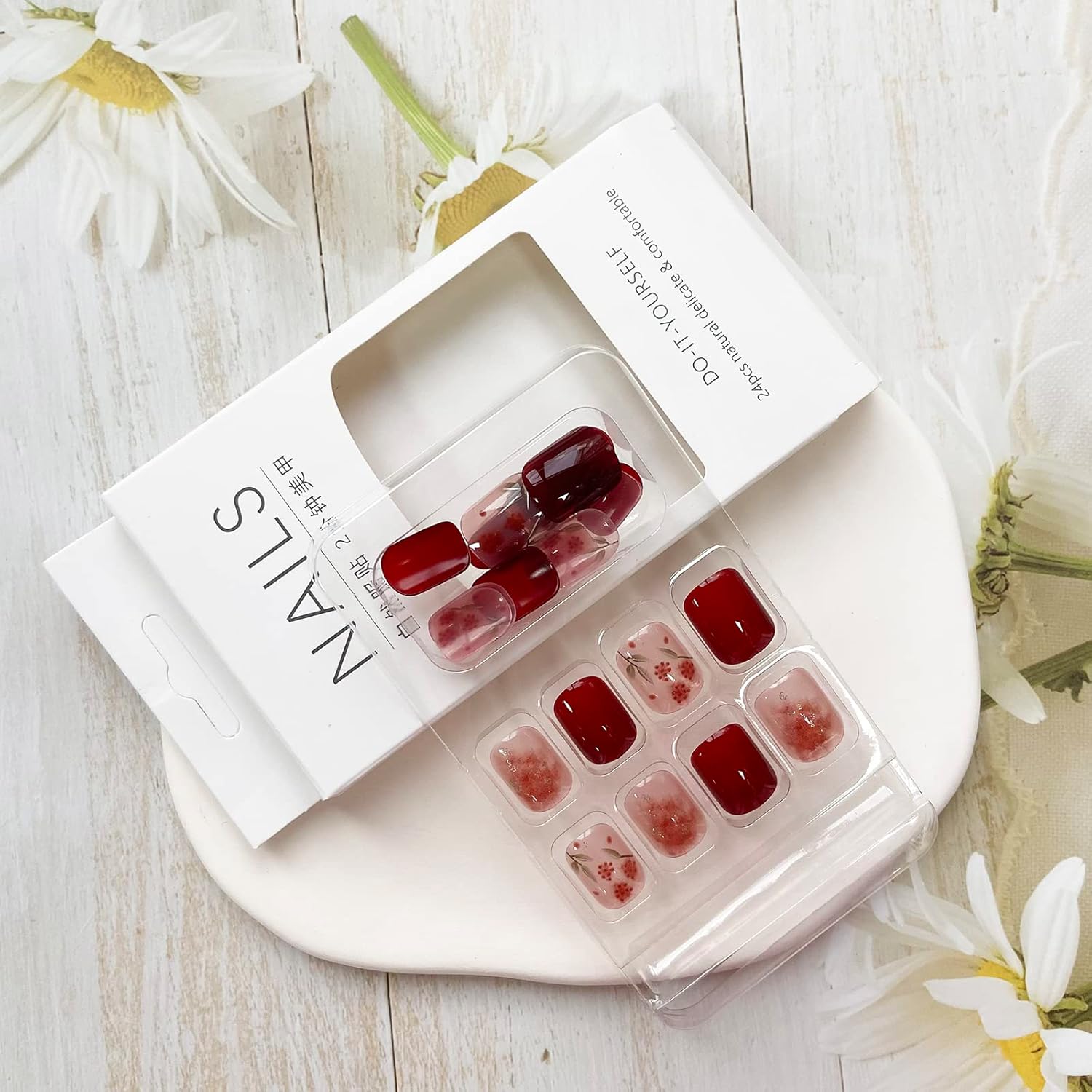 24Pcs Red & Pink Beautiful Flower Trendy Fake Nails (With Glue) Set For Girls - Wearable Nails Stylish Pattern Artificial Nails For Women