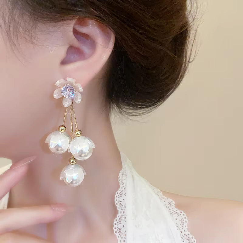 Korean Jewellery White Dreamy Flower Pearl Golden Long Chain New Style Women Sweet Temperament Jewelry Tassel Earrings For Girls | S925 Needle Earring