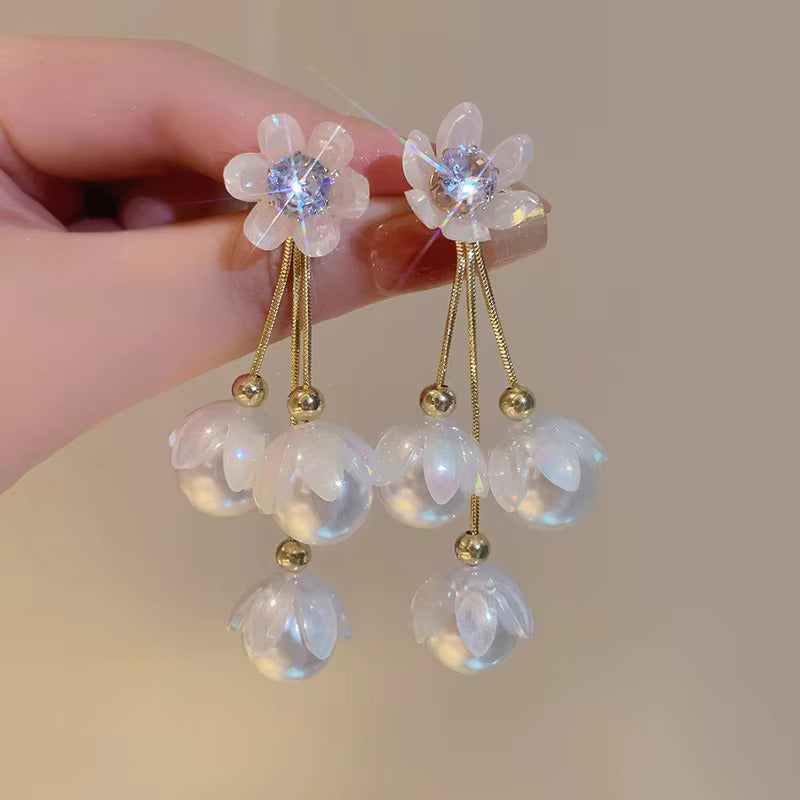 Korean Jewellery White Dreamy Flower Pearl Golden Long Chain New Style Women Sweet Temperament Jewelry Tassel Earrings For Girls | S925 Needle Earring