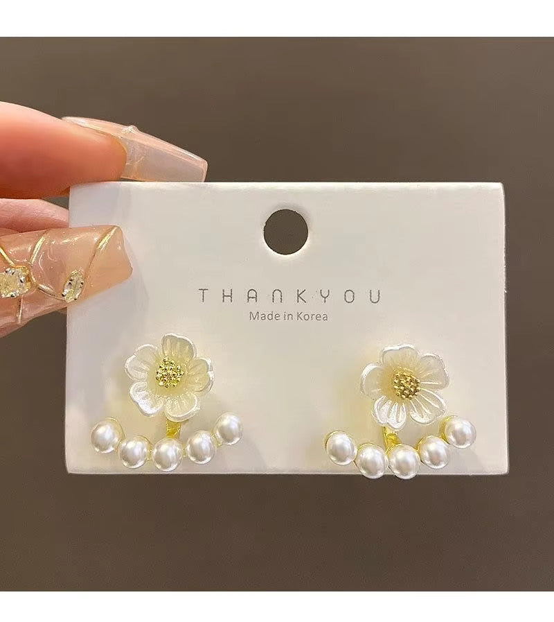 Pair Of White Sun Flower & Pearl Earrings For Girls Fashion Personality Korean Jewellery For Girls - 925 Needle