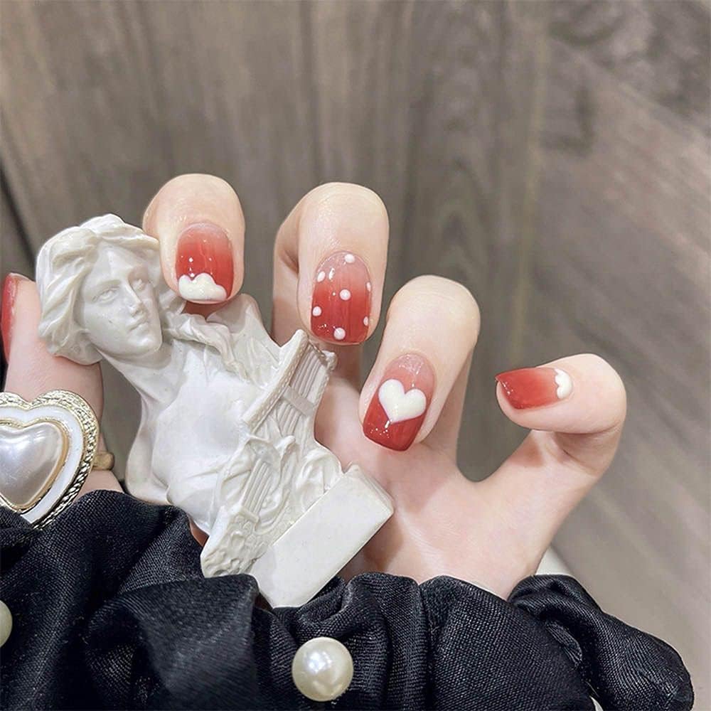 24Pcs Pink Beautiful Heart Design Trendy Fake Nails (With Glue) Set For Girls - Wearable Nails Stylish Pattern Artificial Nails For Women