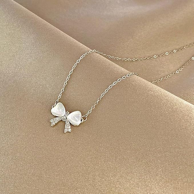 Korean Jewellery Silver Luxurious Rhinestone Zircon Bow Necklace for Girls Sweet Fairy Clavicle Chain Shiny Zircon Korean Jewellery Necklace