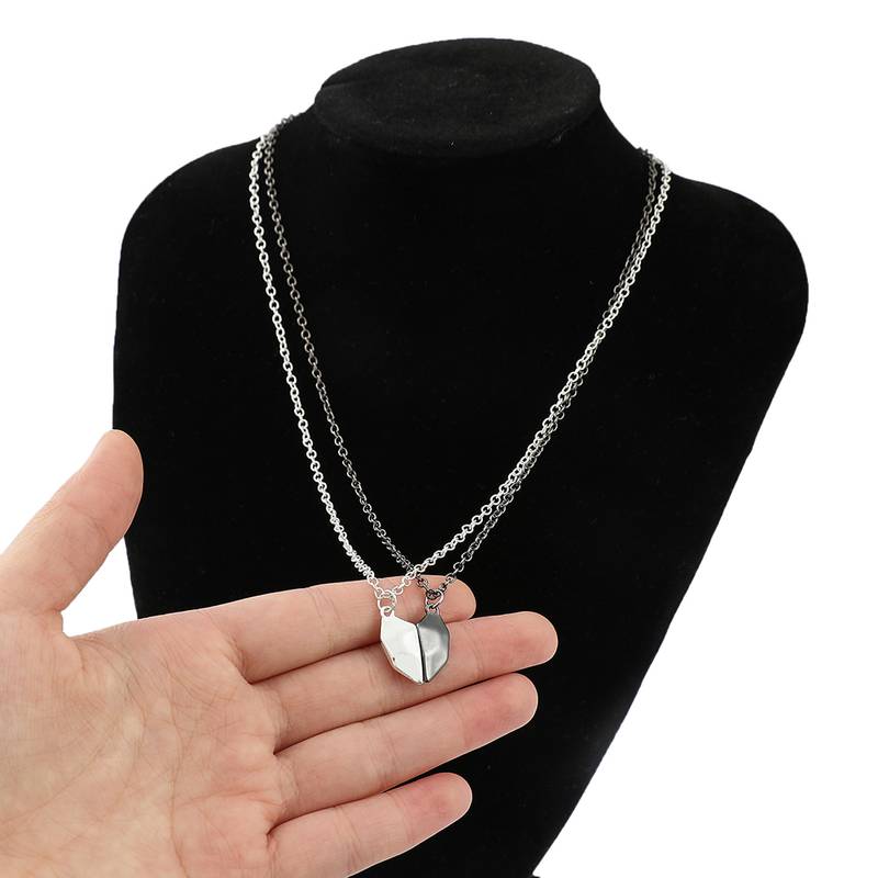 2 Pcs Magnetic Couple Necklace Friendship Heart Pendant Strong Magnetic Distance Puzzle Necklace for Couple Friendship Gifts | Couple Korean Jewellery