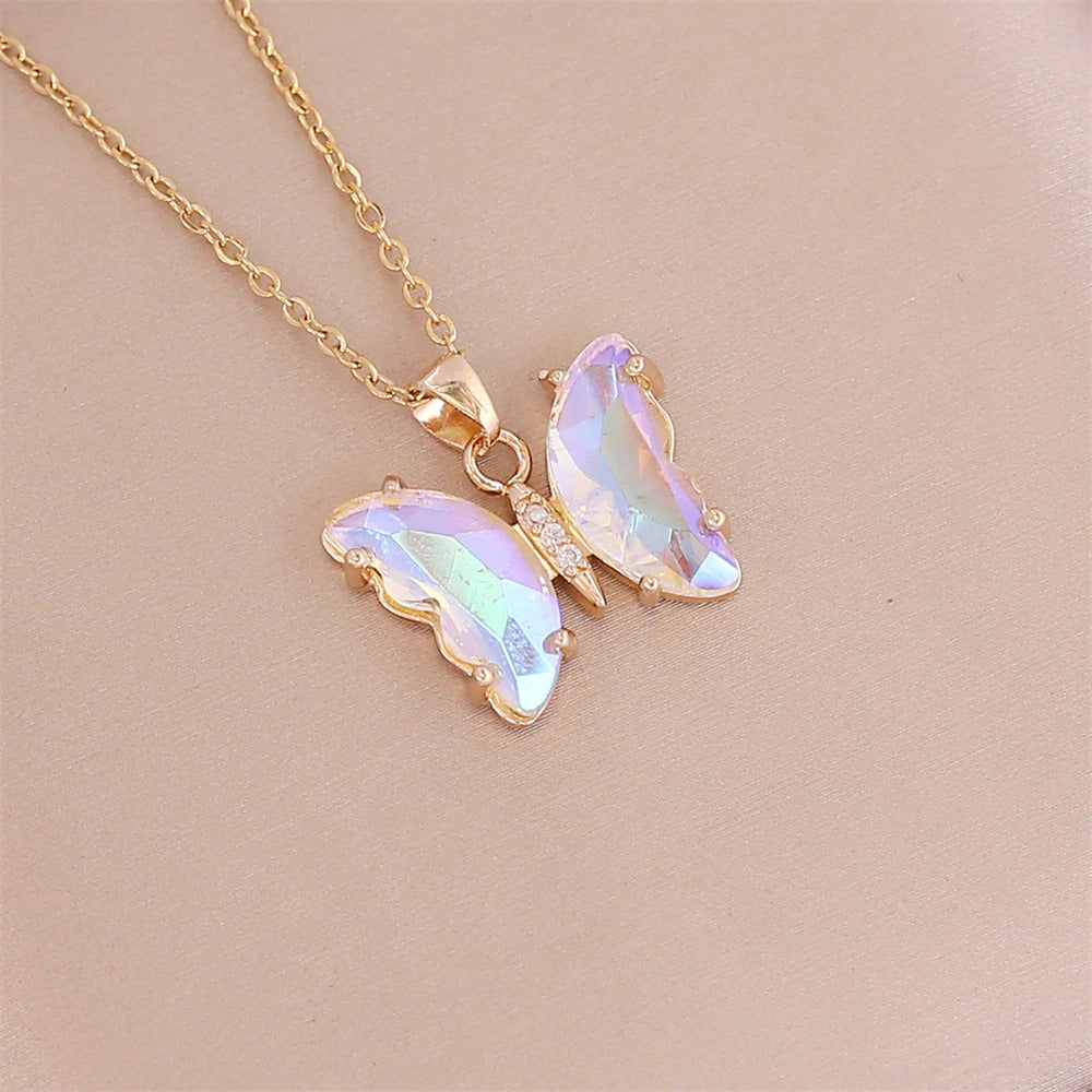Korean Jewellery Girls Charm Crystal Butterfly Necklace Jewellery For Girls Glamour Female Color Butterfly Pendant Girl Jewelry Stylish