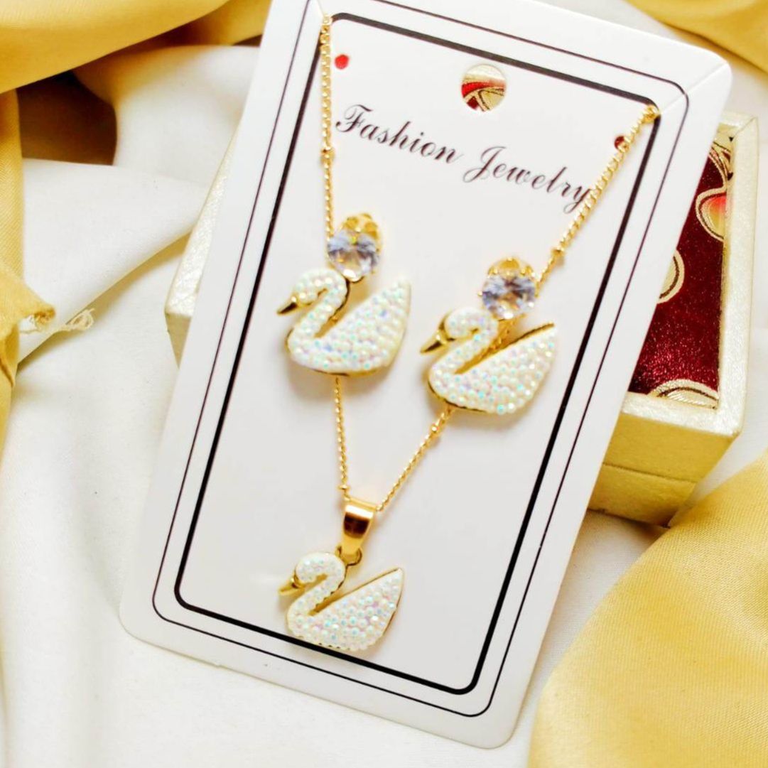 White Swan Duck Shape With Golden Chain Charm Necklace With Swan Duck Shape Earings Jewellery For Girls Stylish - Korean Jewellrey Set